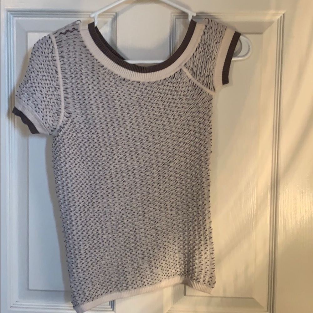 Assymetrical unique shape top